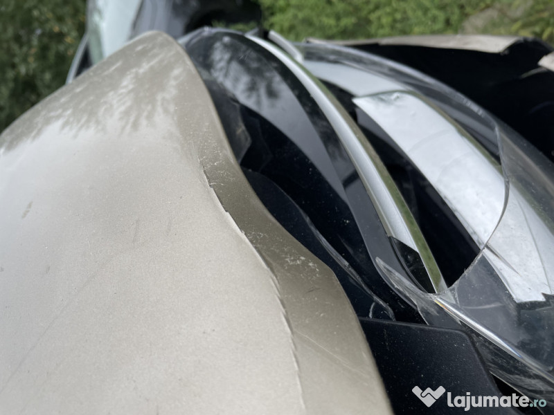 Capota fata Renault Kadjar 1.6 Motorina 2017