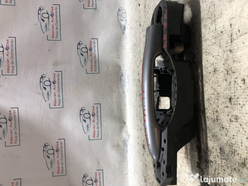 Maner exterior dreapta fata Renault Megane 3 2012