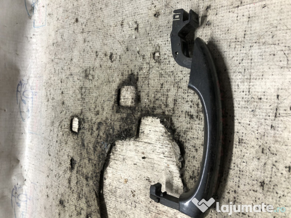 Maner exterior stanga fata Audi A4 B8 2015