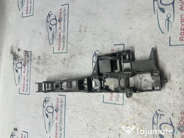 Suport m&acirc;ner exterior stanga fata Citroen DS3 2009