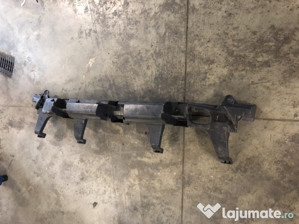 Suport bara spate Dacia Duster - Benzina 2019