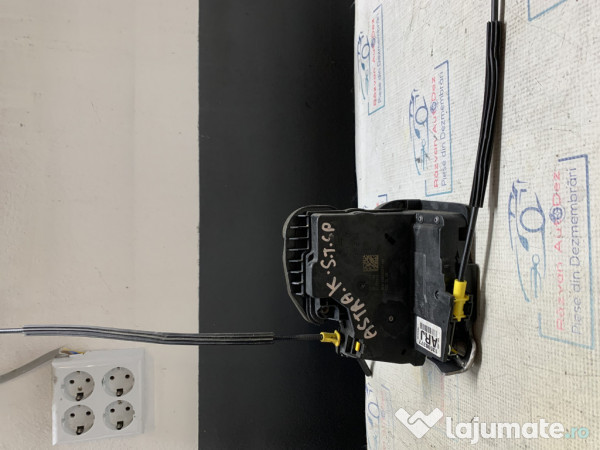 Broasca stanga spate Opel Astra K - Motorina 2016