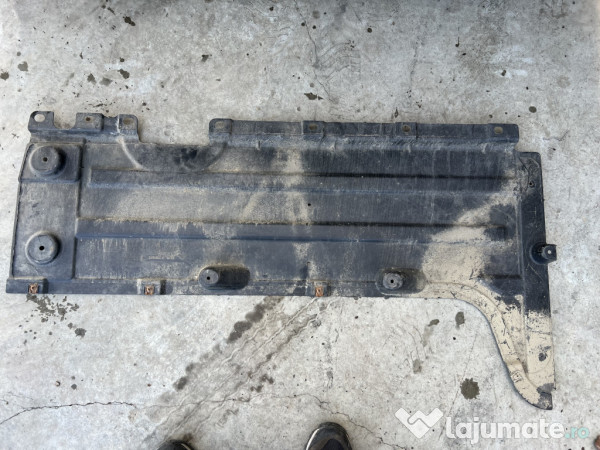 Scut lateral dreapta BMW X3 F25 2.0 Motorina 2015