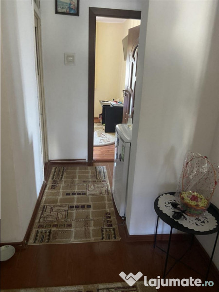 Apartament 3 camere , zona Gara- str Longinescu ,76 mp ,2 ba