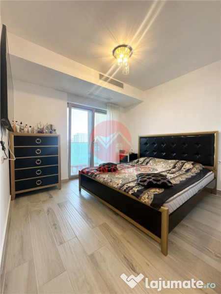 Penthouse cu 4 Camere si Terasa cu Vedere la Mare, Zona Mama