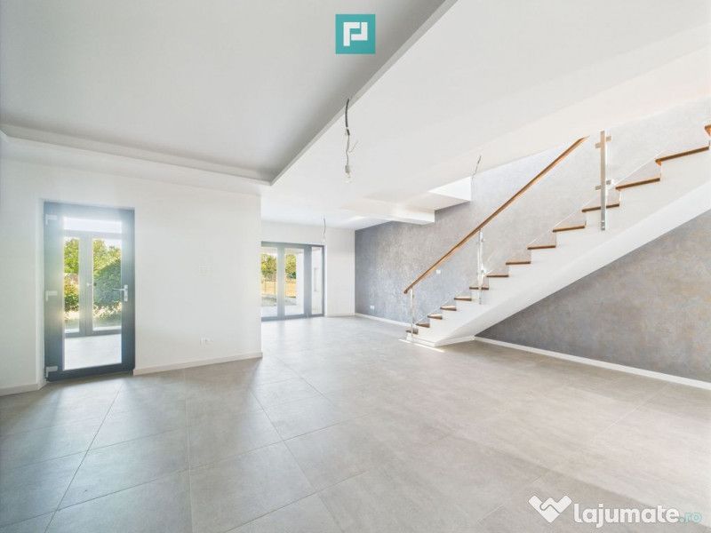 Duplex modern cu garaj, în Giarmata