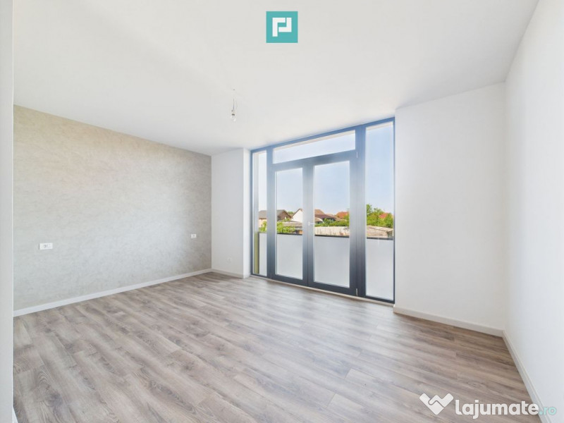 Duplex modern cu garaj, în Giarmata