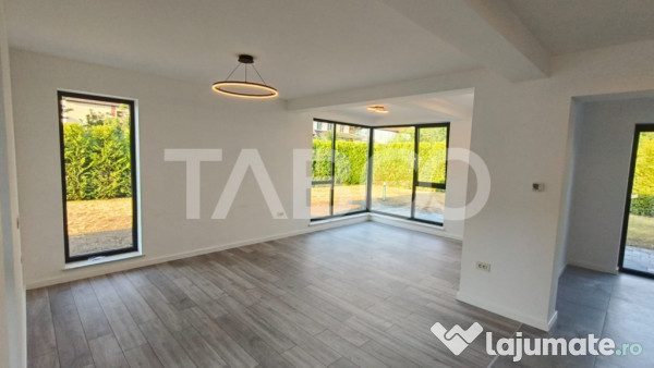 Casa noua de lux model deosebit de vanzare in Sebes
