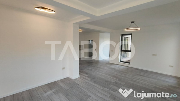 Casa noua de lux model deosebit de vanzare in Sebes