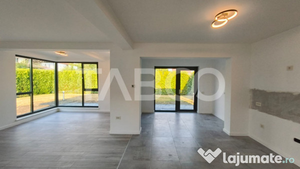Casa noua de lux model deosebit de vanzare in Sebes