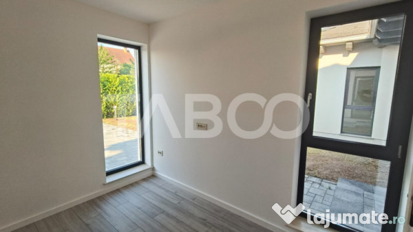 Casa noua de lux model deosebit de vanzare in Sebes
