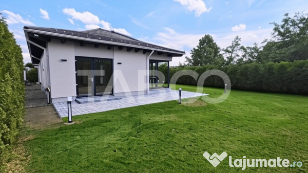 Casa noua de lux model deosebit de vanzare in Sebes