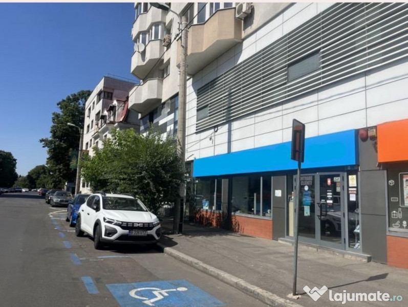 Kiseleff-adiacent, ideal show-room premium, un birou de r...