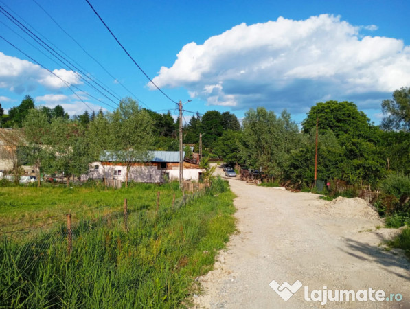 Casa de vanzare cu teren 3100 mp in Breaza de Jos, Prahova 