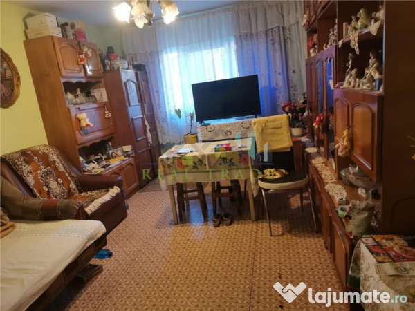 Apartament 2 camere decomandat Tractorul 