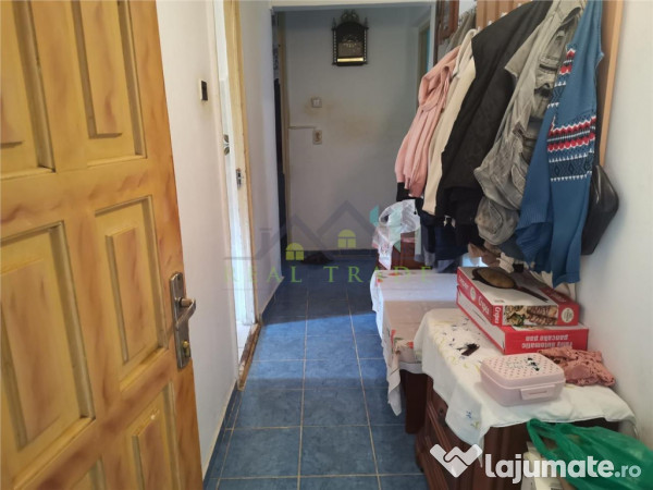 Apartament 2 camere decomandat Tractorul 
