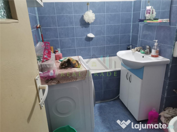 Apartament 2 camere decomandat Tractorul 