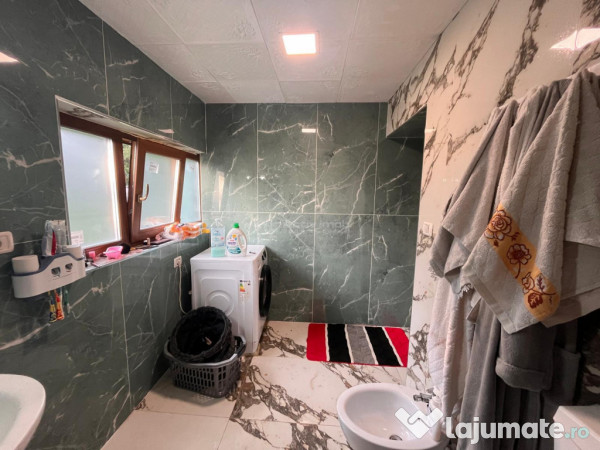 Sacu, Casa 426 Mp. Construiti, 6.500 Mp. Teren