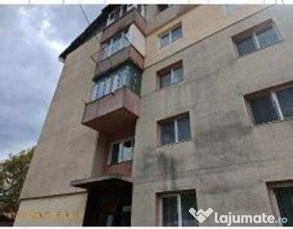Apartament 4 camere Gura Humorului, cota parte 8/40. ID: ... 