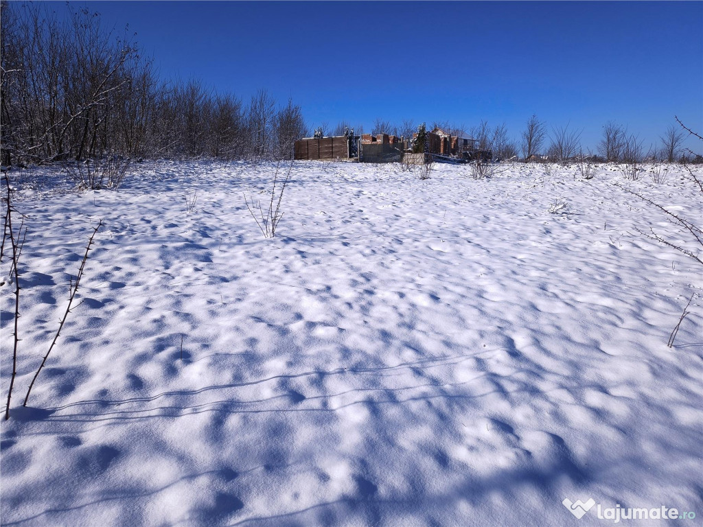 Teren 1344 mp de cu autorizatie de constructie str Cindrel 