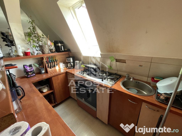 Apartament cu 4 camere decomandat, 106 mp, Calea Torontal...