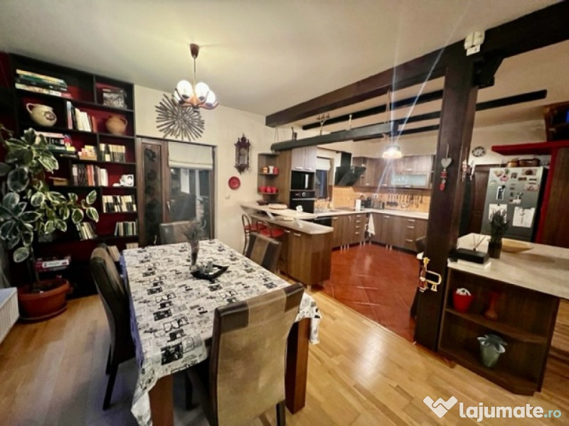 A/1700 De vânzare casă în Mureș- Corunca