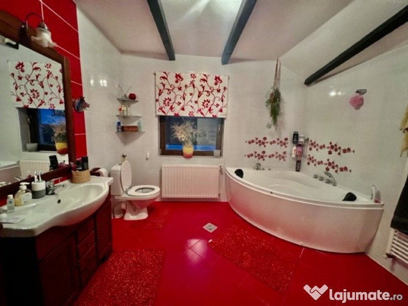 A/1700 De vânzare casă în Mureș- Corunca