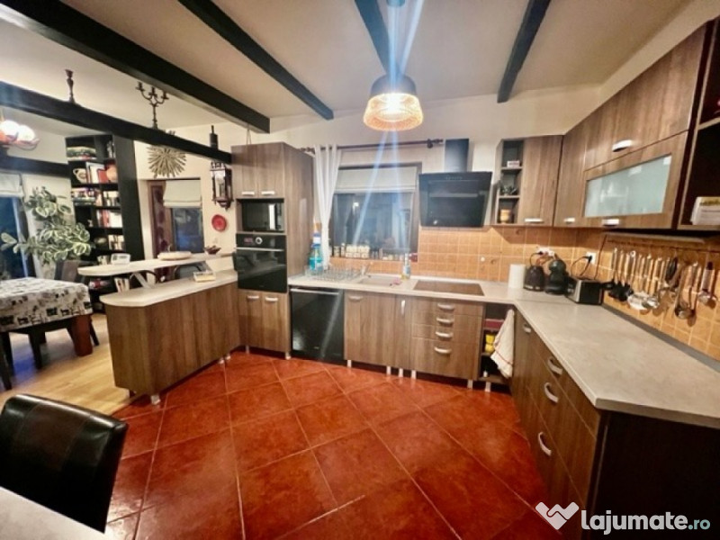 A/1700 De vânzare casă în Mureș- Corunca