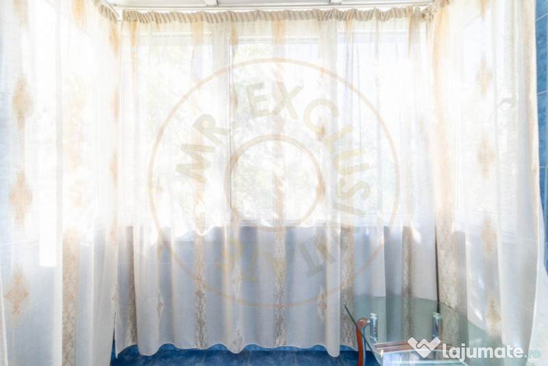 De vanzare- Apartament 3 camere Pitesti-zona Ultracentrala!