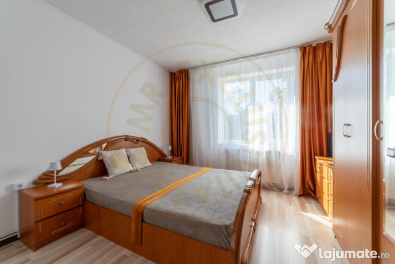 De vanzare- Apartament 3 camere Pitesti-zona Ultracentrala!