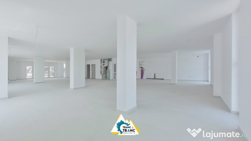 Spațiu comercial nou, de 290 mp, la prima inchiriere, pe Calea Radnei