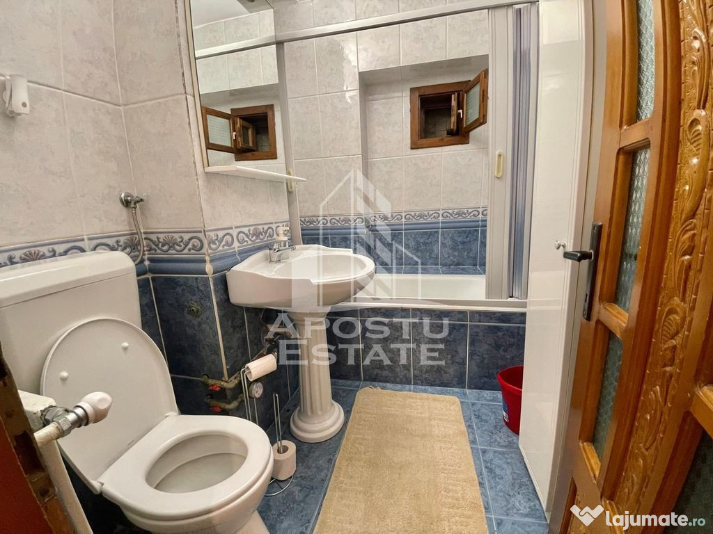 Apartament cu 3 camere, decomandat, zona Fabric 