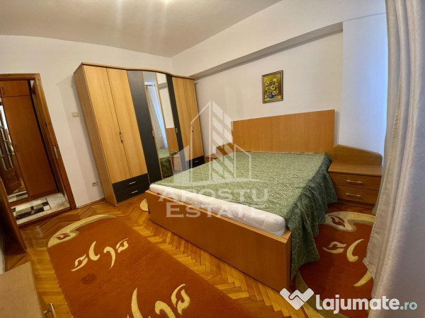 Apartament cu 3 camere, decomandat, zona Fabric 