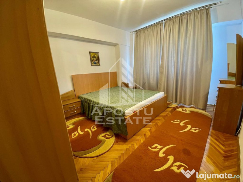 Apartament cu 3 camere, decomandat, zona Fabric 
