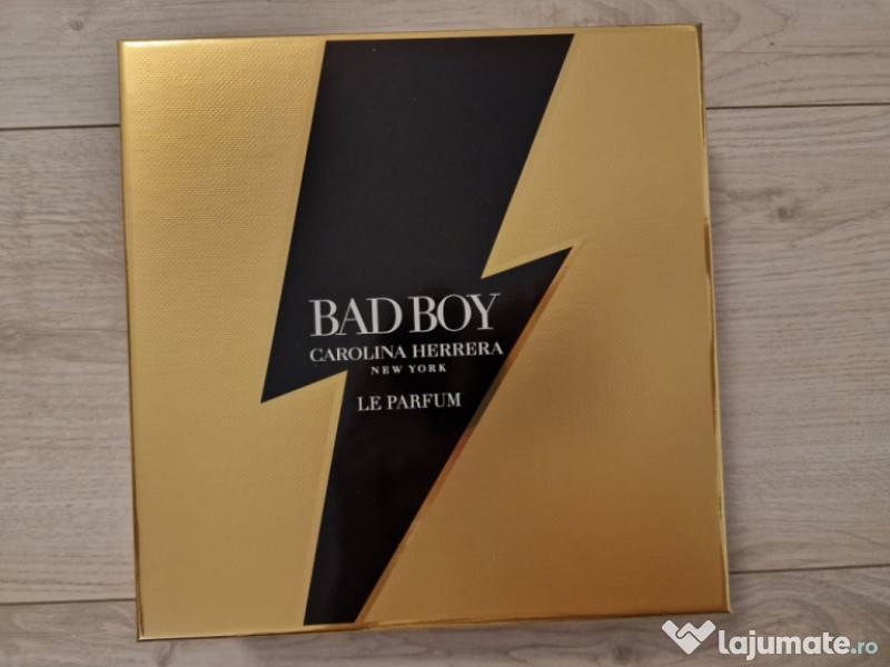 Set Carolina Herrera Bad Boy (100ml parfum + gel duș 100ml) 