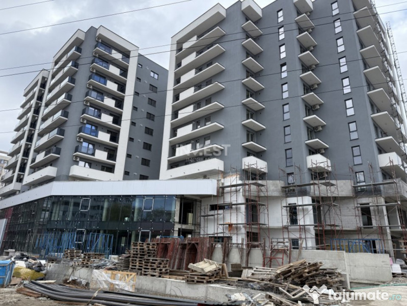 APARTAMENT 3 CAMERE , NICOLINA , DECOMANDAT , ETAJ INTERMEDI