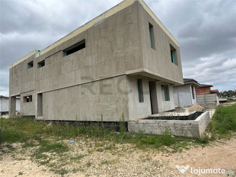 RECO Case cuplate la rosu (P E) Oradea Anexa de locuit 