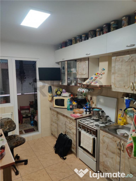 RECO . APARTAMENT 3 CAMERE , ROGERIUS 