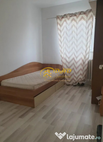 NICOLINA, Ap. 3 cam, Decomandat