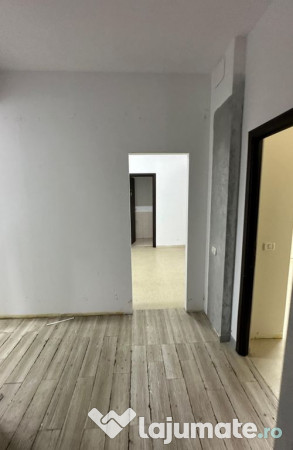 Spațiu comercial de 250mp în zona ICIL/CASA DE CULTURA ... 