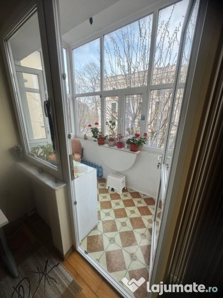 Apartament 3 camere zona Peninsulara