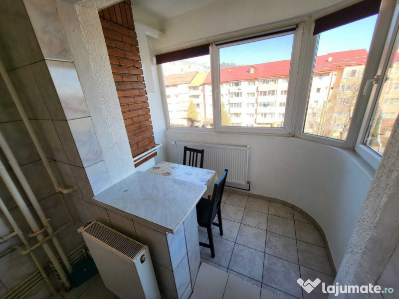 Garsoniera etajul 2 zona Racadau 
