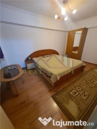 Garsoniera etajul 2 zona Racadau 