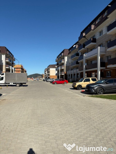 Apartament 3 camere Dezvoltator 