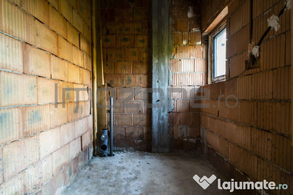 Garsoniera de vanzare, bloc nou, finisatala cheie, centra... 