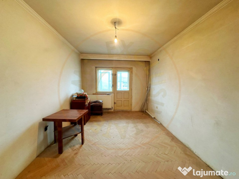 Casa Generoasa + 500mp Teren Pitesti - Exercitiu 