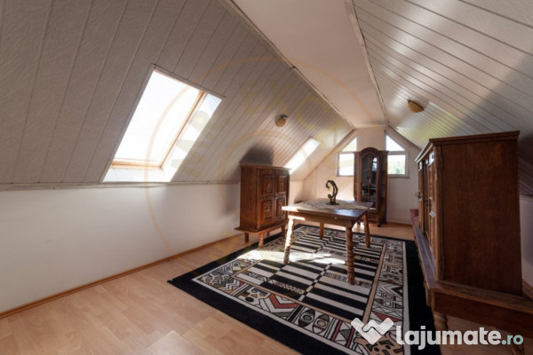 Casa visurilor cu livada roditoare si gradina amenajata 