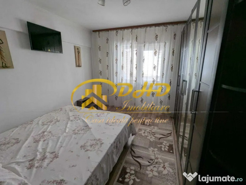 Apartament cu 3 camere de închiriat situat Bl. Independenței