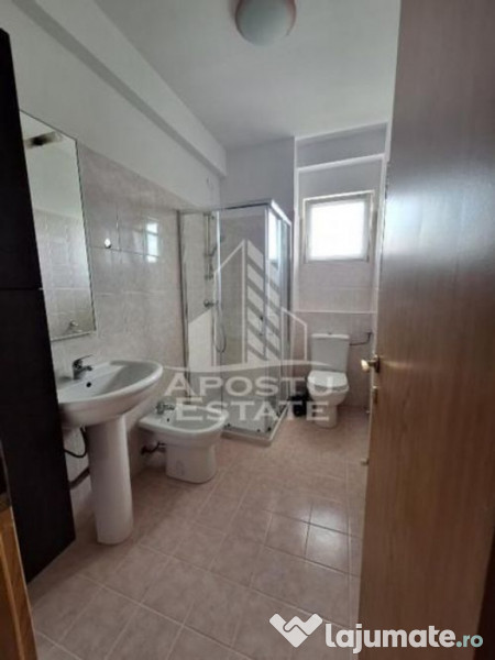 Vand apartament cu 2 camere,bloc nou cu lift, zona Elisab... 