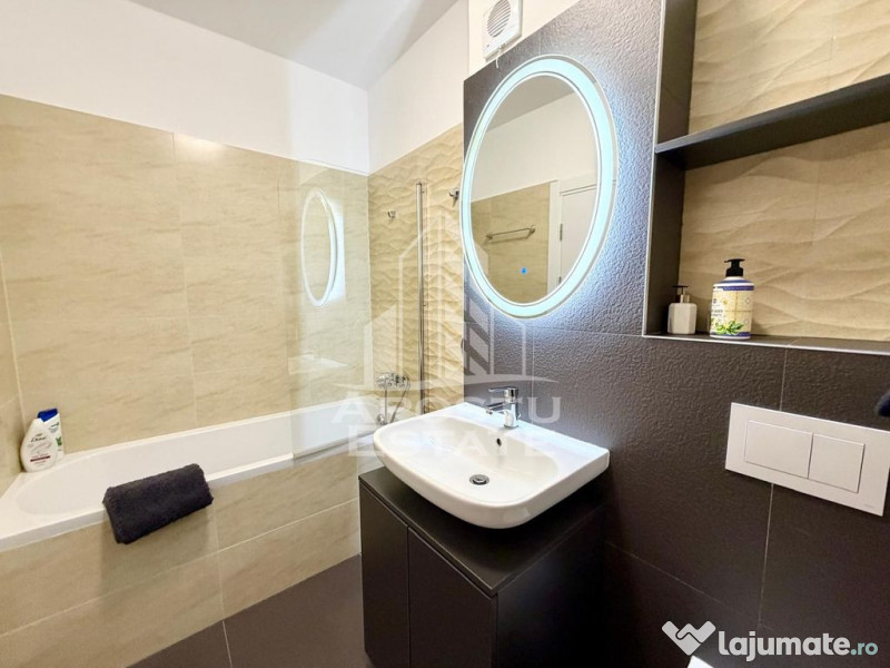 Apartament 2 camere, curte proprie, loc de parcare, Toron... 